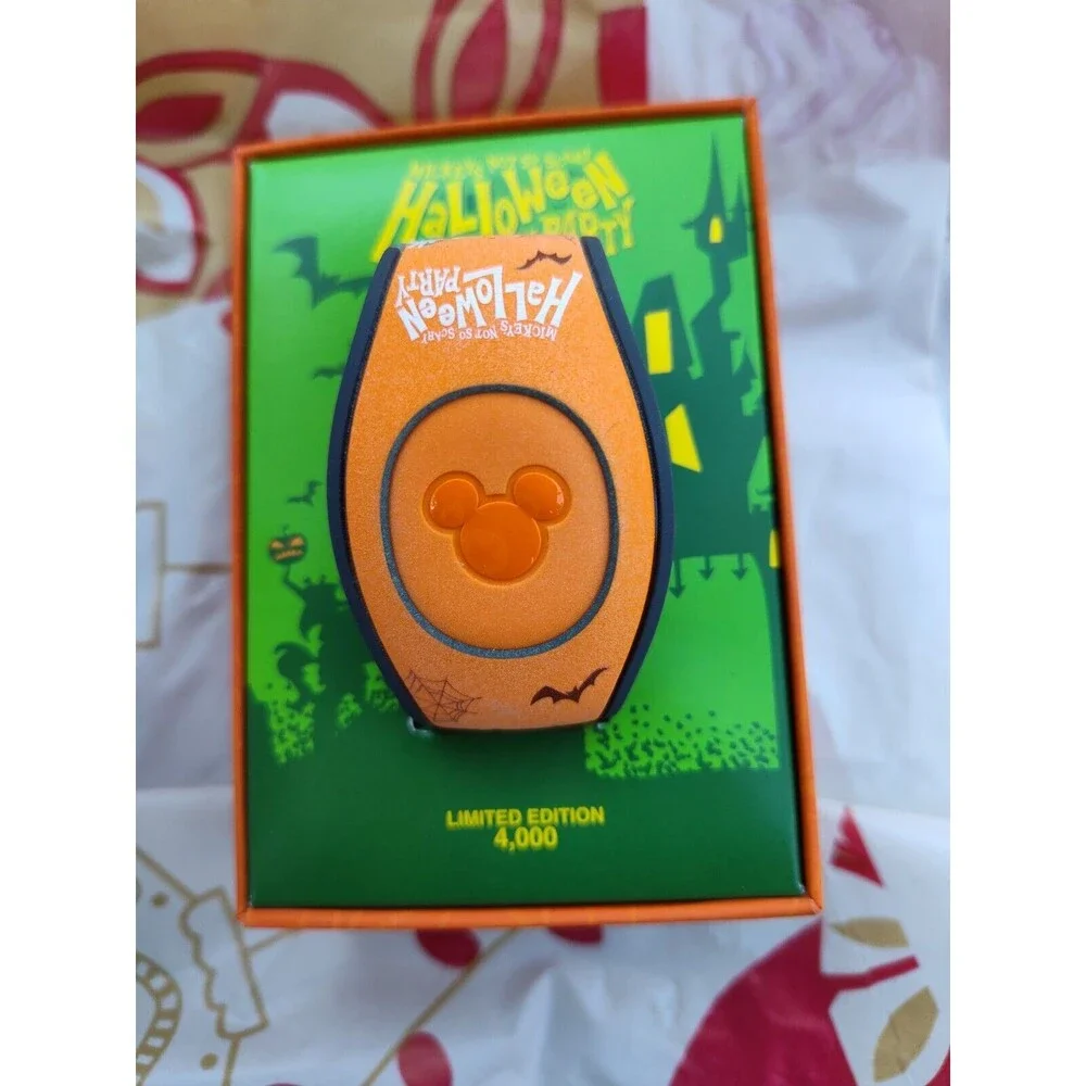 Disney 2017 Mickeys Not So Scary Halloween Party Magic Band Glow In Dark LE 4000